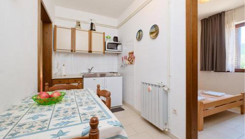 1 Bedroom Stunning Apartment In Artatore - Foto 4