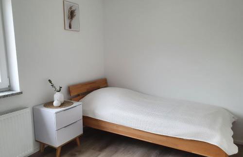 Apartment mit Küche, 2 Einzelbetten, Dusche, Parkplatz, schnellem Internet, ADA7 - Foto 4