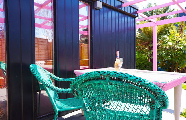 Zen Garden Cottage - Sleeps 2 - Patio & Parking - Foto 28