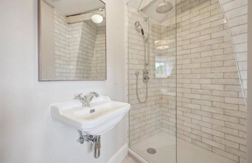 Historic terrace house in Old Amersham - Foto 9