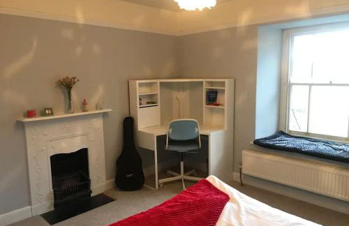 Large Former Farmhouse, Crickhowell - Foto 32