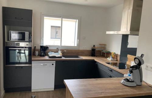 Maison Chaleureuse à 10 min du Futuroscope - Foto 14