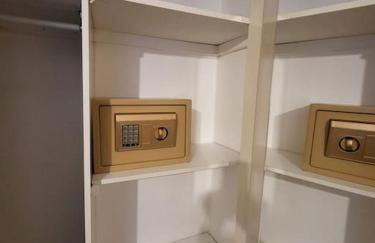 Lovely apartment with free parking & Wi-Fi - Foto 17