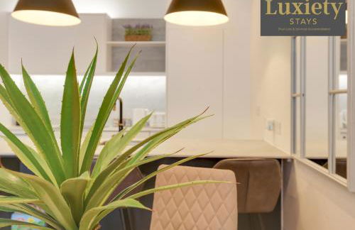 Stylish & Elegant 1BR City Centre near High Street - Foto 27