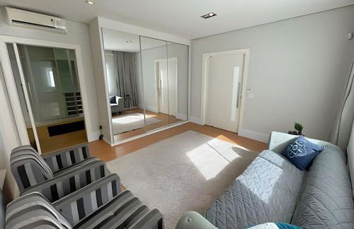 Mansão Cinematográfica em Condomínio- Granja Viana - Foto 11