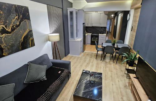 Central 3 Modern Apartment with FREE parking - Foto 2