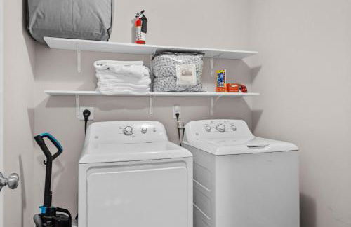 New to Vrbo Jefferson Poolside Escape w pool - Foto 16