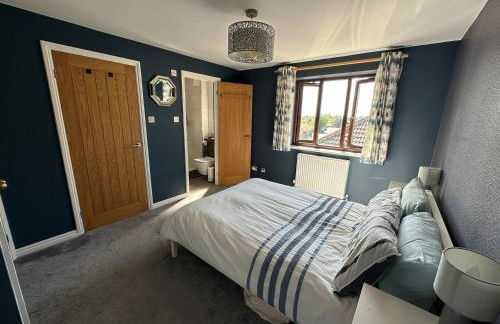 Atworth Haven: 4-Bed Home with Garden - Foto 23