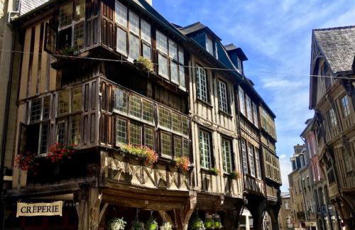 Quai du Val is a Charming Pet and Family Friendly Riverside Gite in Lehon close to Dinan Sleeps 7 - Photo 42