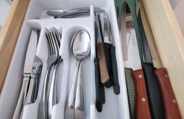 Cheerful Cozy Cottage 2 bedroom 1bath - Photo 25