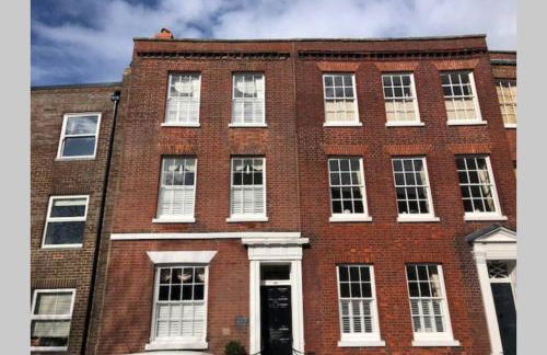 Luxury 2 bed Georgian Townhouse, Old Portsmouth - Foto 1