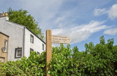 Riverbank Cottage - Photo 13