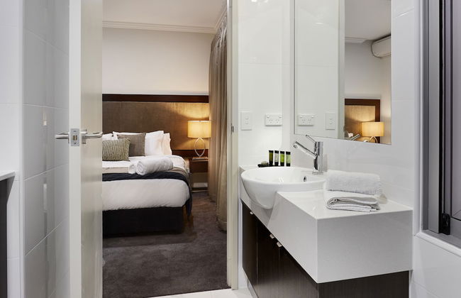 Attika Hotel - Photo 21