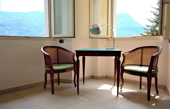 Villa Oliveto with Pool and Lake view - Photo 20