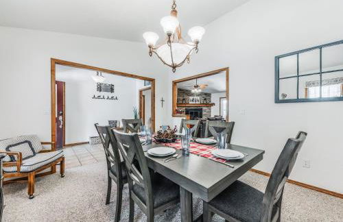 Blue Spruce Retreat by Ruidoso Vacation Rentals - Foto 12