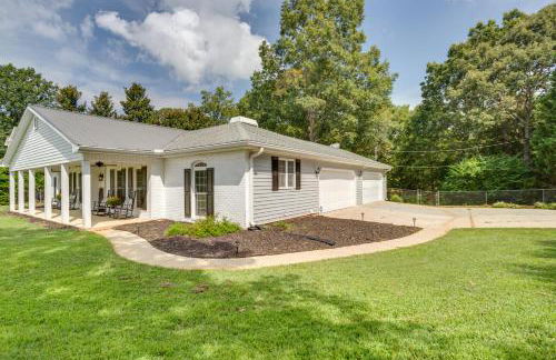 Remodeled Family Home about 2 Mi to Lake Lanier! - Foto 26