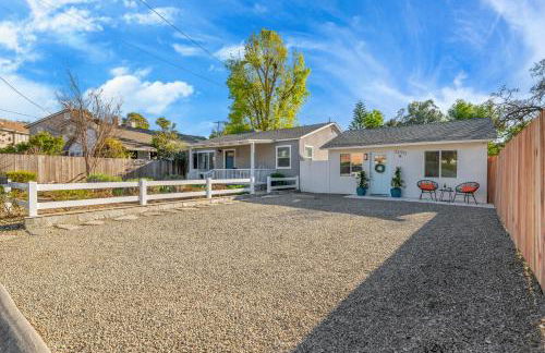 Cozy Cottage, Brand New, fully Private, walk to Everything - Foto 78