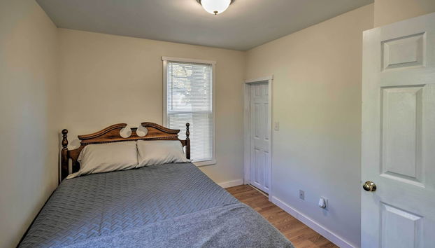 Cozy Apt by ITS 85 Trail, ½ Mi to Lake Wassookeag - Foto 4, Interior