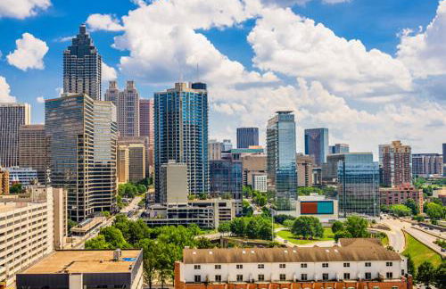 Lovely 5 Bedrooms, 3 Full Baths Home Near Parks! - Foto 50