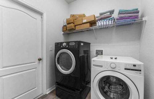 Make memories in this 6 bedroom with private pool - Foto 2