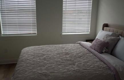 Modern 2 Bedroom All-En-Suite Near Downtown with EV Socket - Photo 18