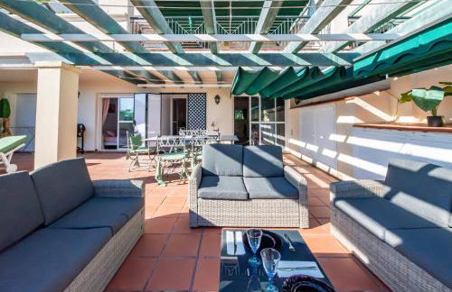 Apartamento 2BR, Lorcrimar 4 Puerto Banús - Foto 2