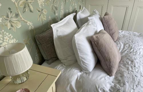 Stylish 3-bedroom flat in Kensington - Foto 28