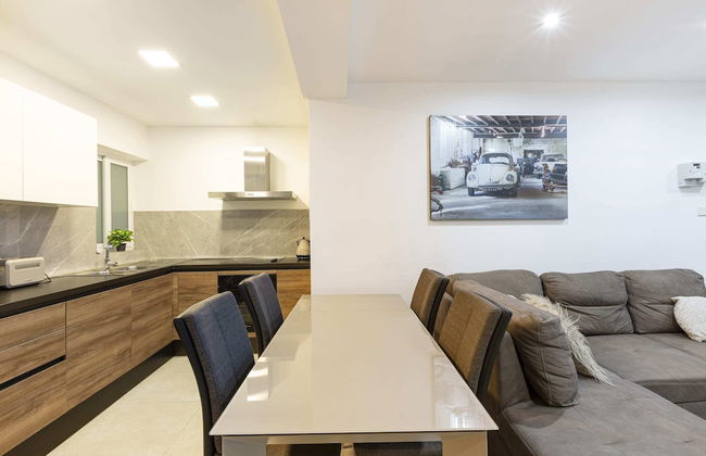 Golden Flat in San Pawl - Photo 32