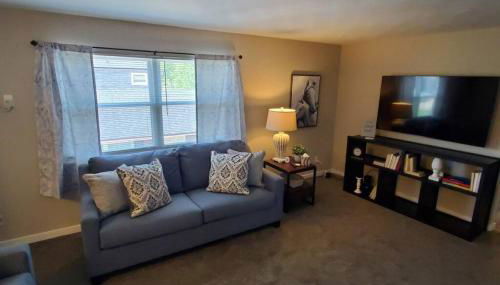 219 Maxwell St Unit B Such a great place to work and stay - Foto 3