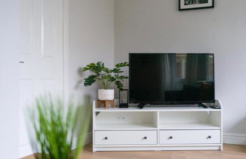 Howick House-Sleeps 5-Pet friendly-Parking-Garden - Foto 4