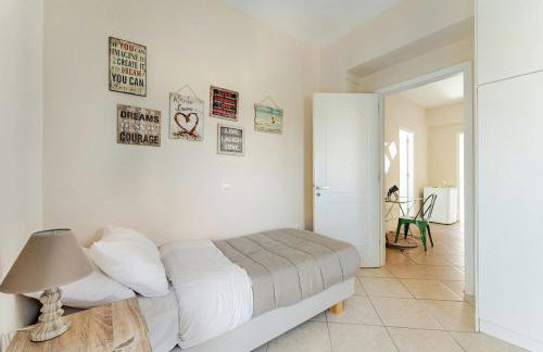 Luxury Seaview 3BDR Maisonette-100m to Beach - Foto 34