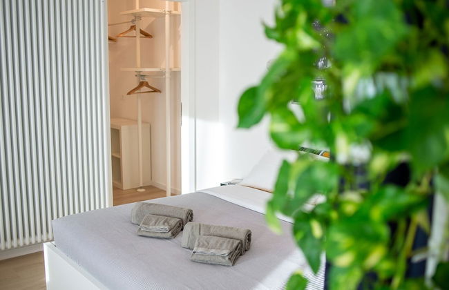 BR APARTMENTS - Photo 22