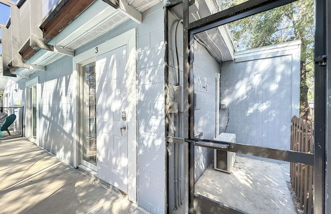 1 Bed Altamonte Springs Apartment Unit #3 - Photo 32