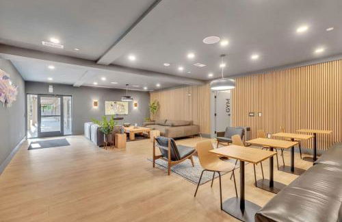 Welcome to The Skyline Condo - Foto 12