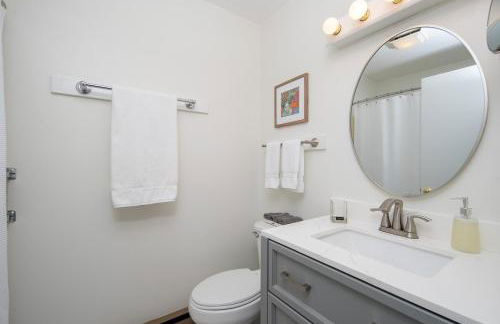 Outdoors, Hiking, Skiing Mountain Vacation Getaway - Foto 10