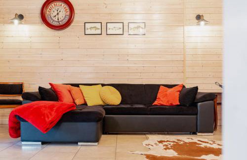 Dom Black&White - Photo 36