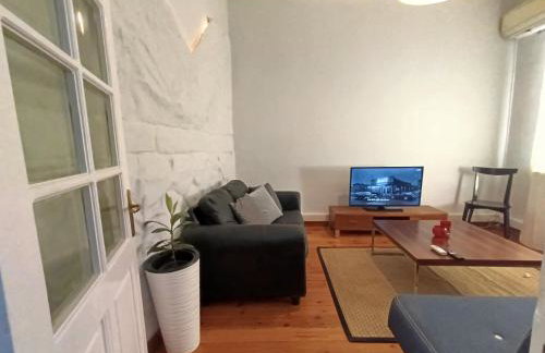 The House Thessaloniki - Charming Central with Private Courtyard - Easy Parking - 300m from University - Foto 8