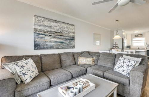 Ocean Isle Beach Condo with Balcony Steps to Shore! - Foto 4