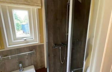 The Old Post Office - Luxurious Shepherds Hut 'Far From the Madding Crowd' based in rural Dorset. - Photo 11