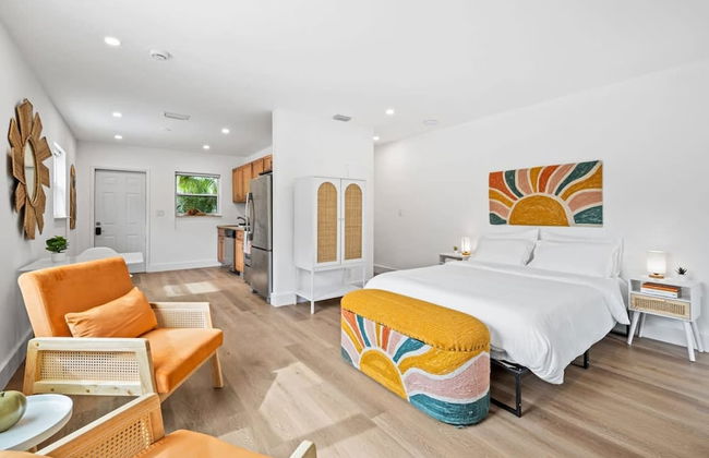 Morning Sunshine Sailboat Bend - Photo 1