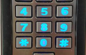 Apartment PLAZA -Wallbox 11kW- Private SPA- Jacuzzi, Infrared Sauna, Luxury massage chair, Parking, Entry with PIN 0 - 24h, FREE CANCELLATION 24 hours before Check In,Premium pillows and mattress - Photo 12