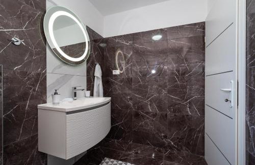 Apartmani Lelu - Photo 65