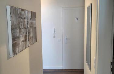 City Apartments - Photo 15