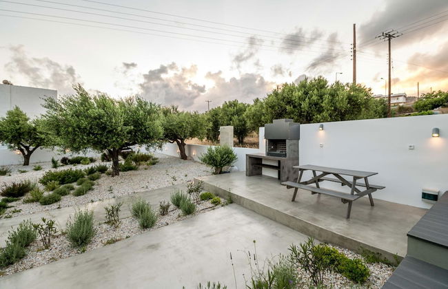 Nama Luxury Villa 250m From the sea Makry Gialos - Foto 25