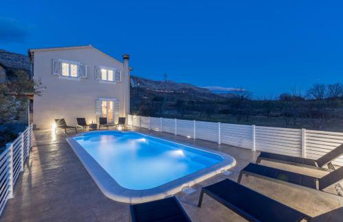 Villa Arbareto with heated swimming pool - Photo 53