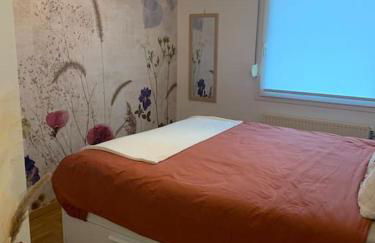 Chez Fany - Superbe appartement en résidence avec parking - Foto 14