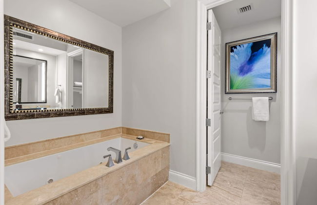 Resort View 1BR Suite - Photo 31