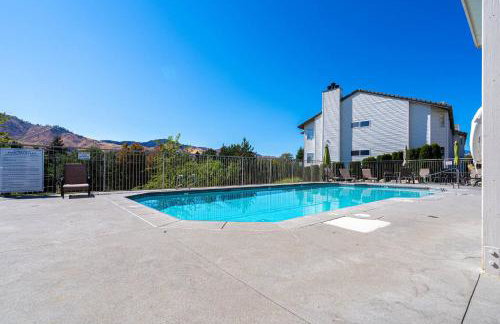 Condo in Chelan - Mountain Views - Foto 10