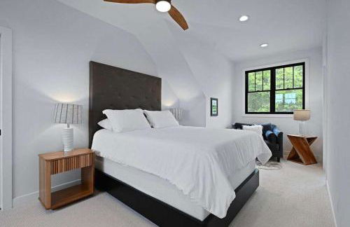 6BR Sand Valley Lodge with Hot Tub Bar & Putting Green - Foto 39