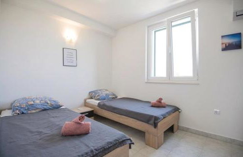 Villa Sucuraj - Foto 9